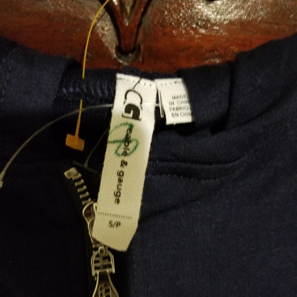 Cable and Gauge Blue Sweater - Picture 3 of 8